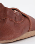 SOFT SOLE SHOE - TOFFEE
