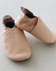 SOFT SOLE SHOE - SOFT CARAMEL