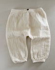 GEWEBTE MUSSOLINHOSE - 9M