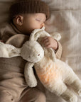 HUMMING BUNNY - licht + geluid - sand natur