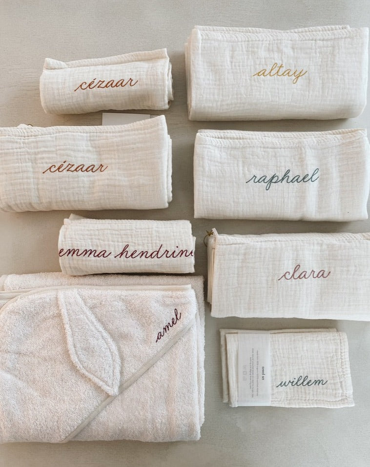 MIDI TOWEL - personaliseerbaar