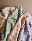 CRINKLE BLANKET
