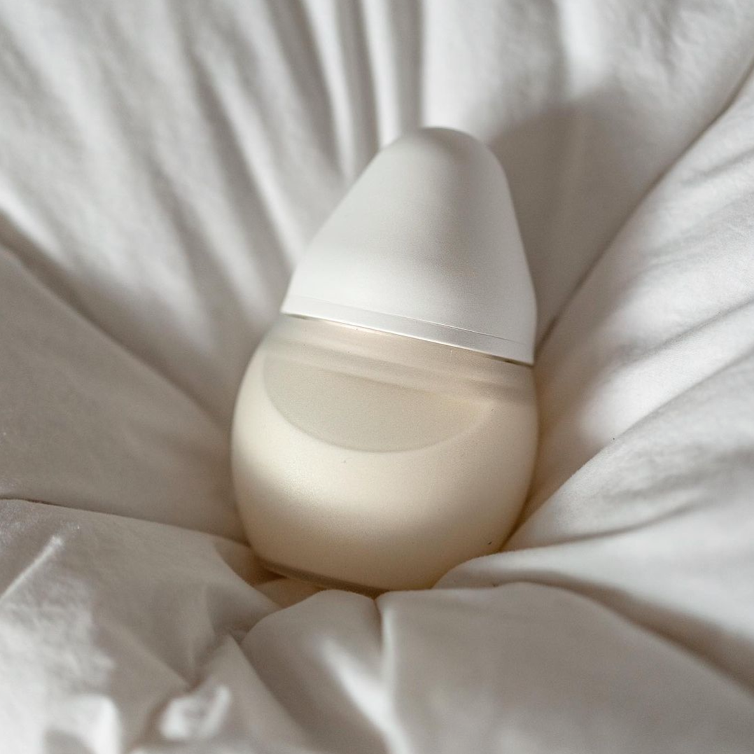 Élhée Milk Bottle - 240ml medium flow
