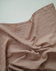 SWADDLE 120x120 - pale taupe