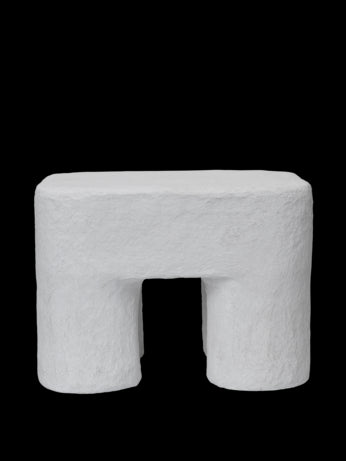 PODO STOOL - OFF WHITE