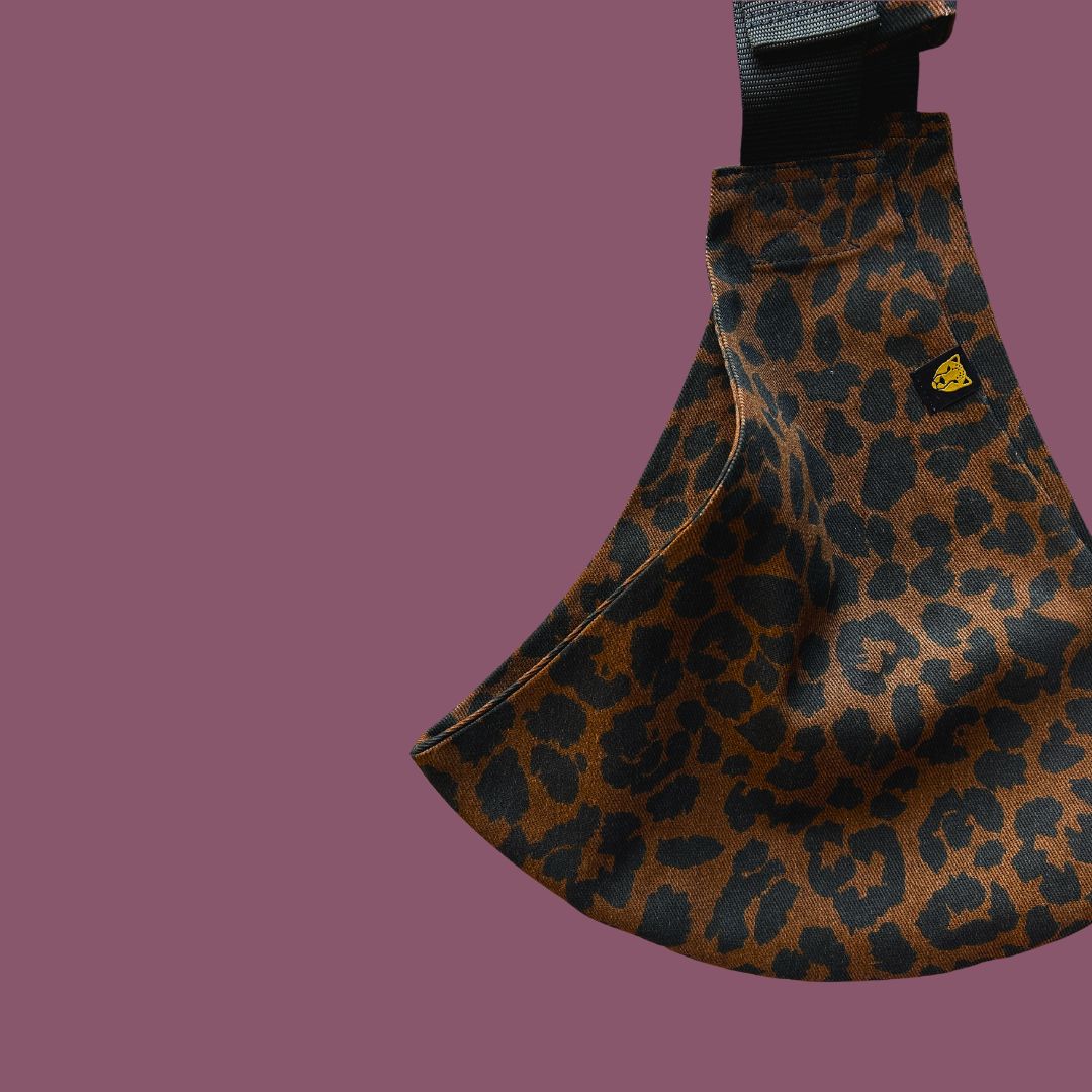 CARRIER - BROWN LEOPARD