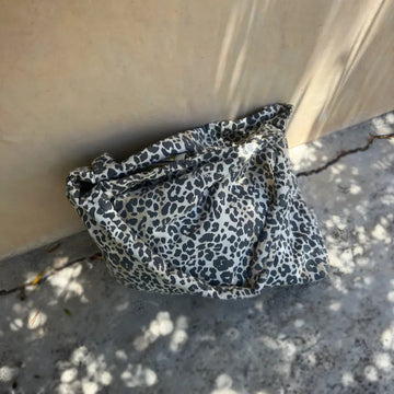 SOFT COTTON LEOPARD MOM BAG