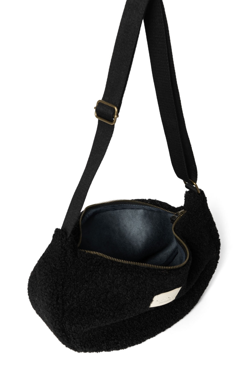 FANNY PACK - TEDDY BLACK