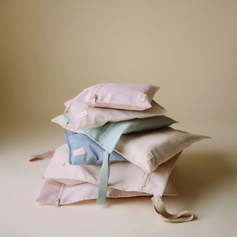 WATER RESISTANT WET BAGS - blush