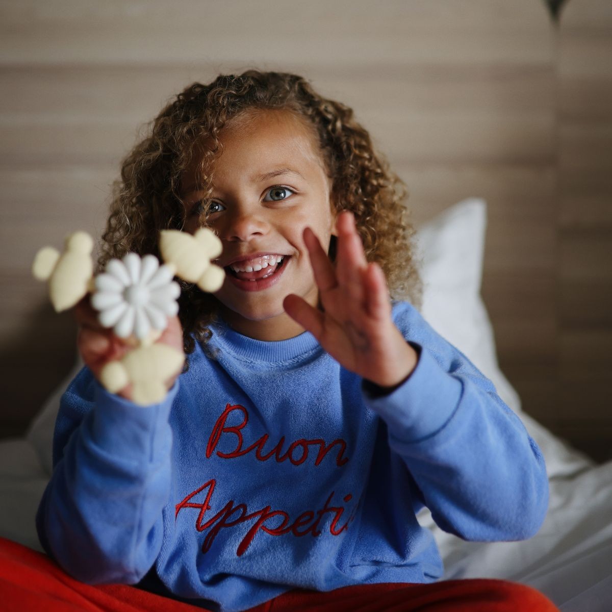 SUCTION SPINNER TOY - BEE