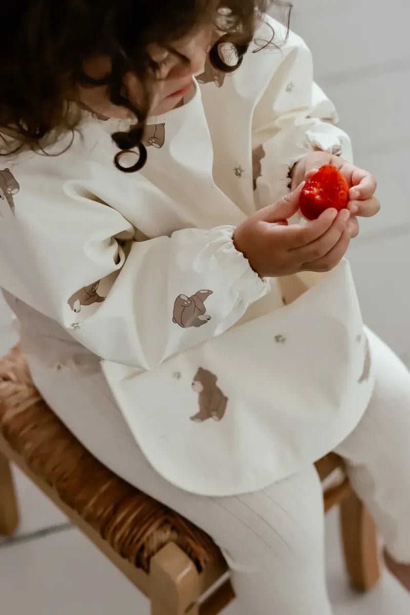 BIB WITH SLEEVES - hearts