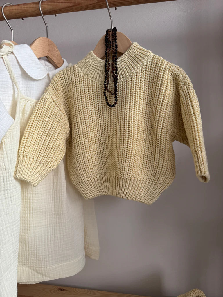 CHUNKY BUTTER YELLOW KNIT