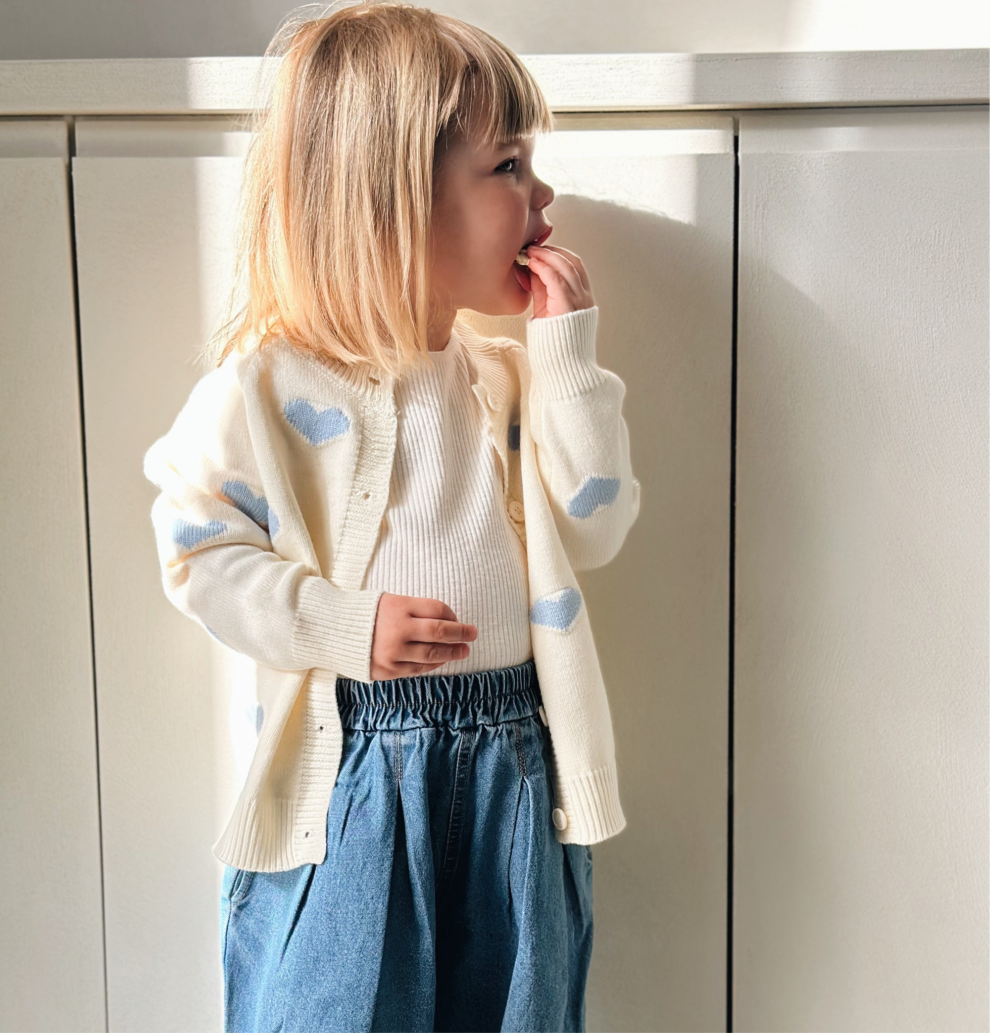 HEARTS CARDIGAN CREAM