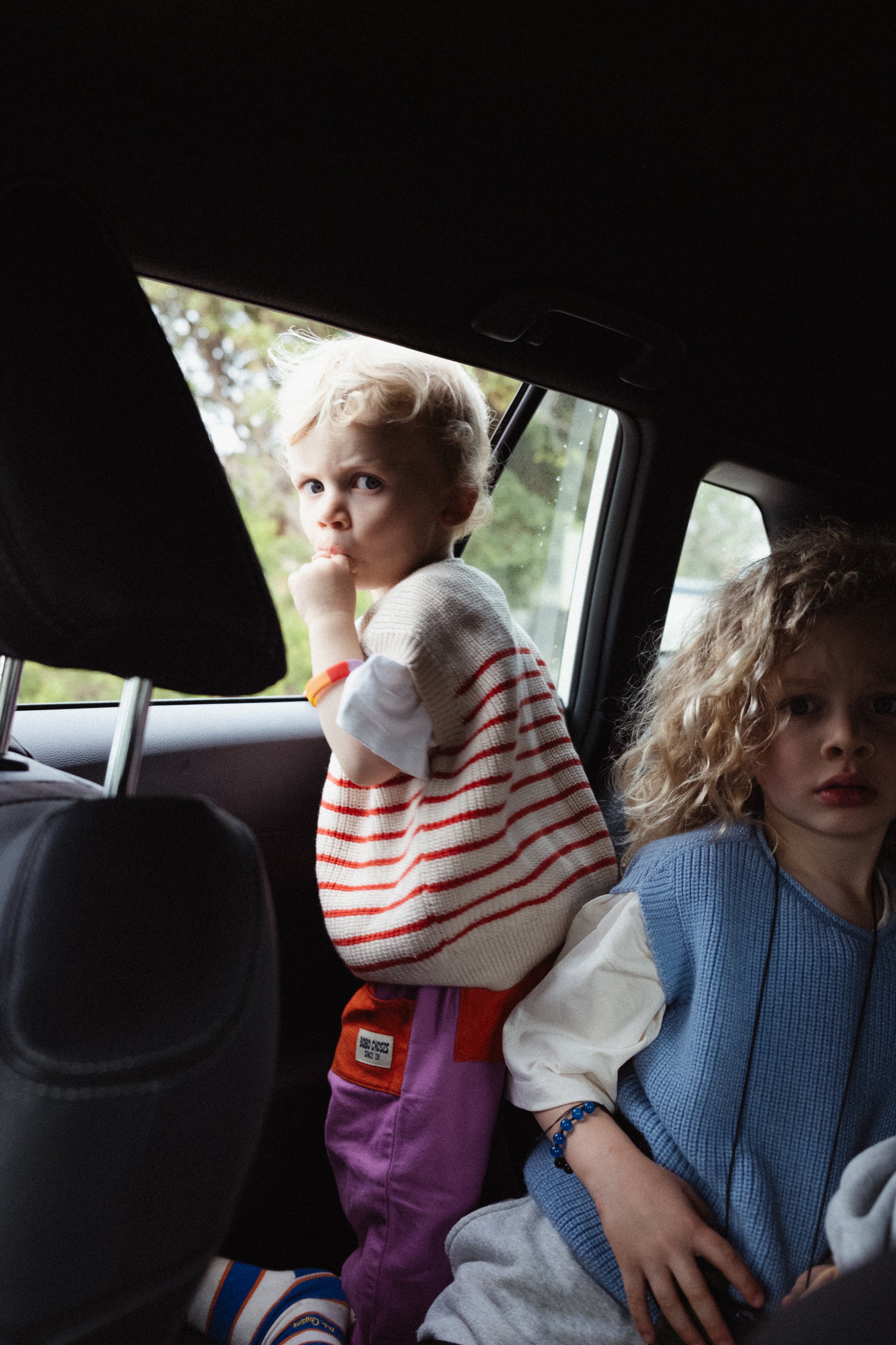 VEST HARVEY KIDS - cream/red