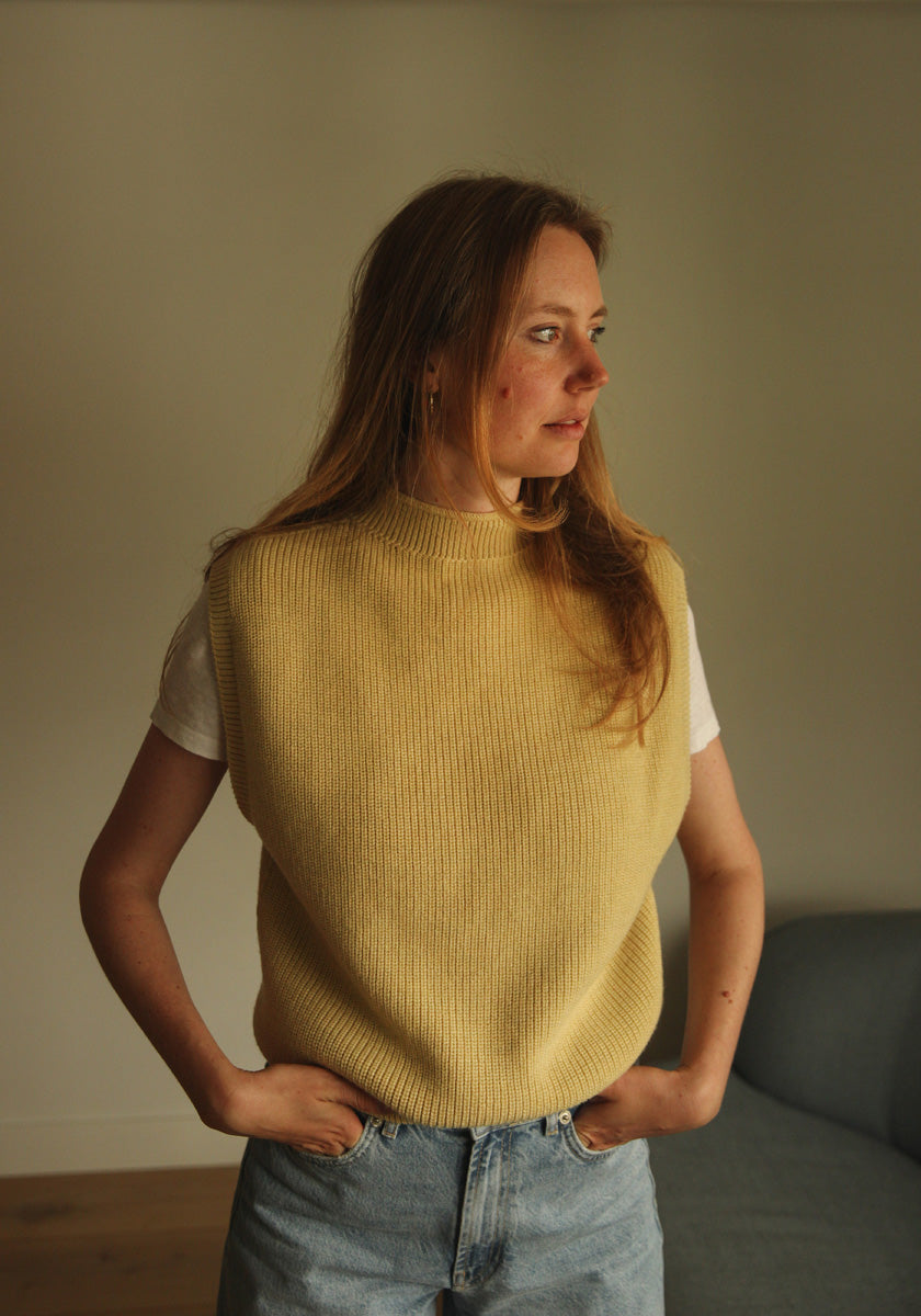 VEST HELLE - LIGHT YELLOW S/M