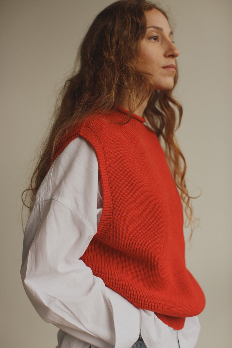 VEST HELLE - RED