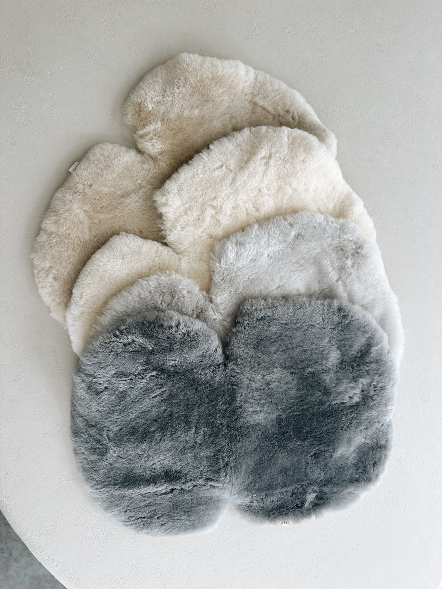 SHEEPSKIN SNUGGLER - elephant