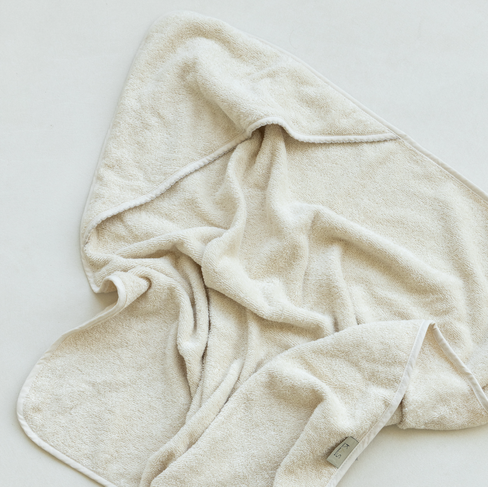 HOODED TOWEL - lace