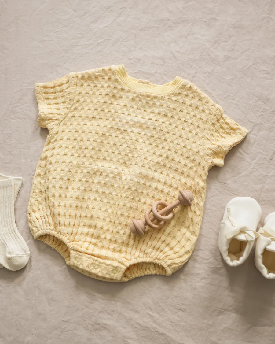 RELAXED BUBBLE ROMPER - YELLOW