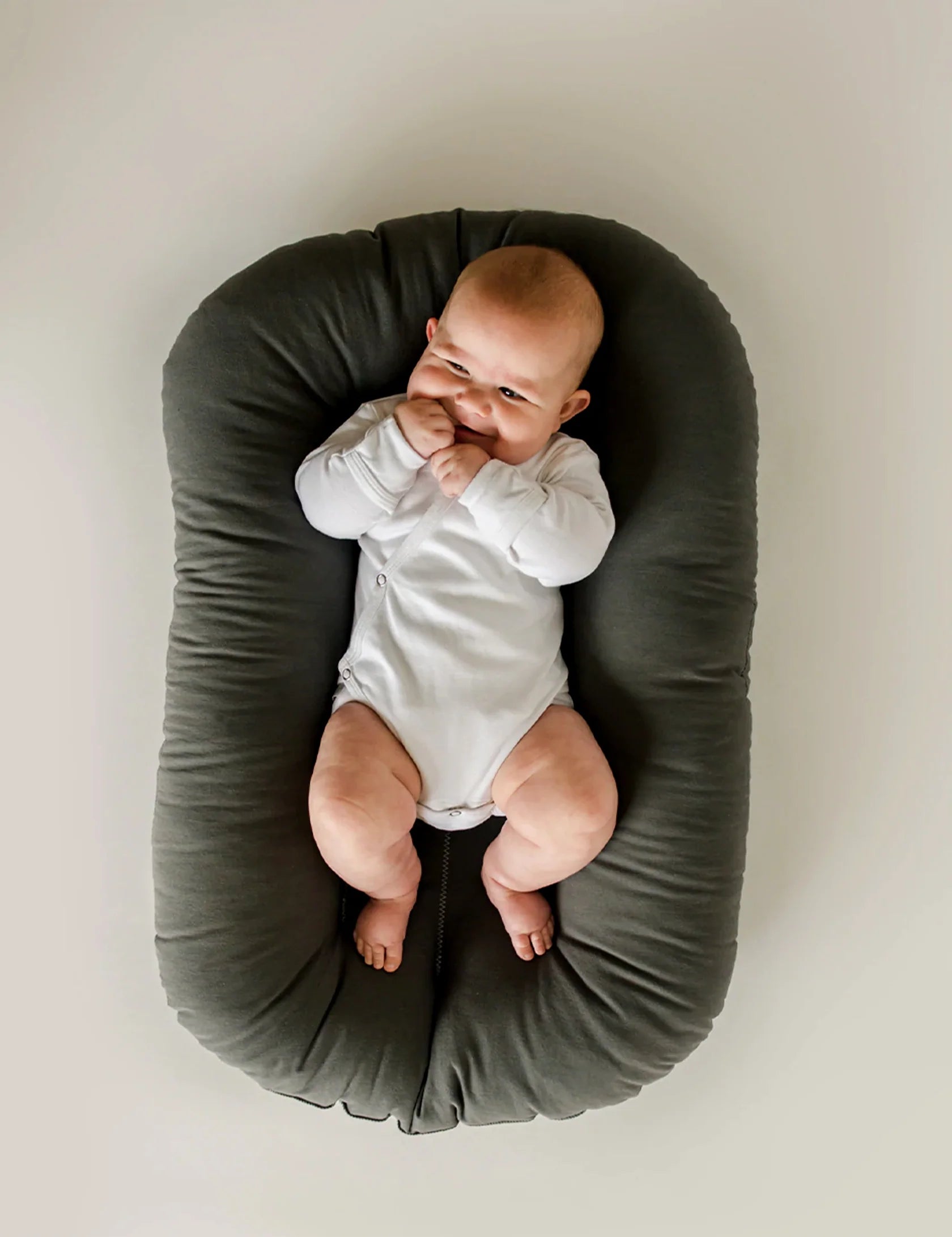 SNUGGLE ME ORGANIC NESTJE - sparrow