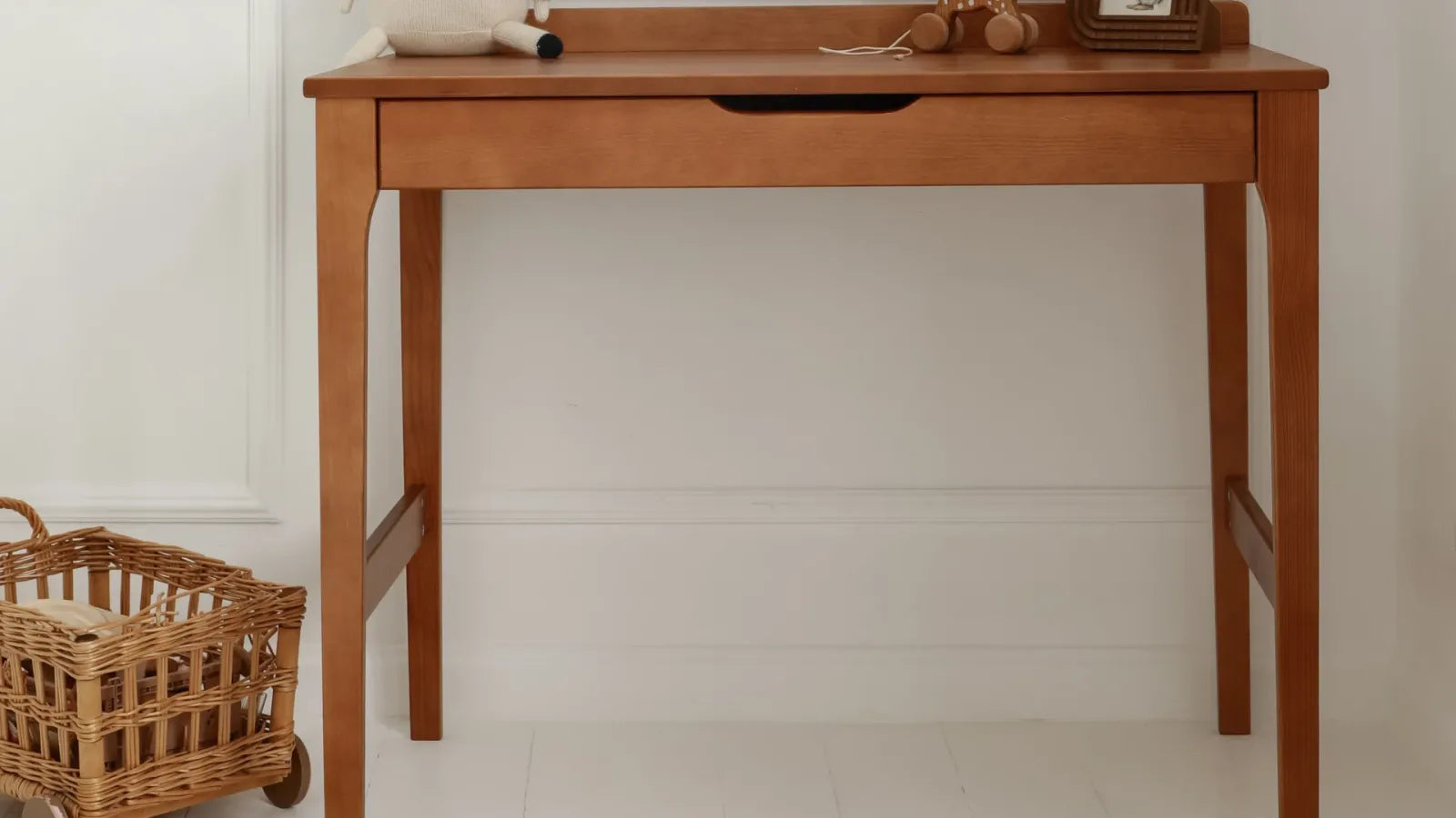 Kinderbureau met Lade - stardust vintage