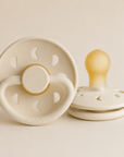 FRIGG BIBS - moon cream