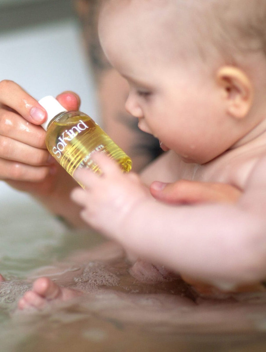 VELVET DROPLETS - Nurturing Baby Bath Oil
