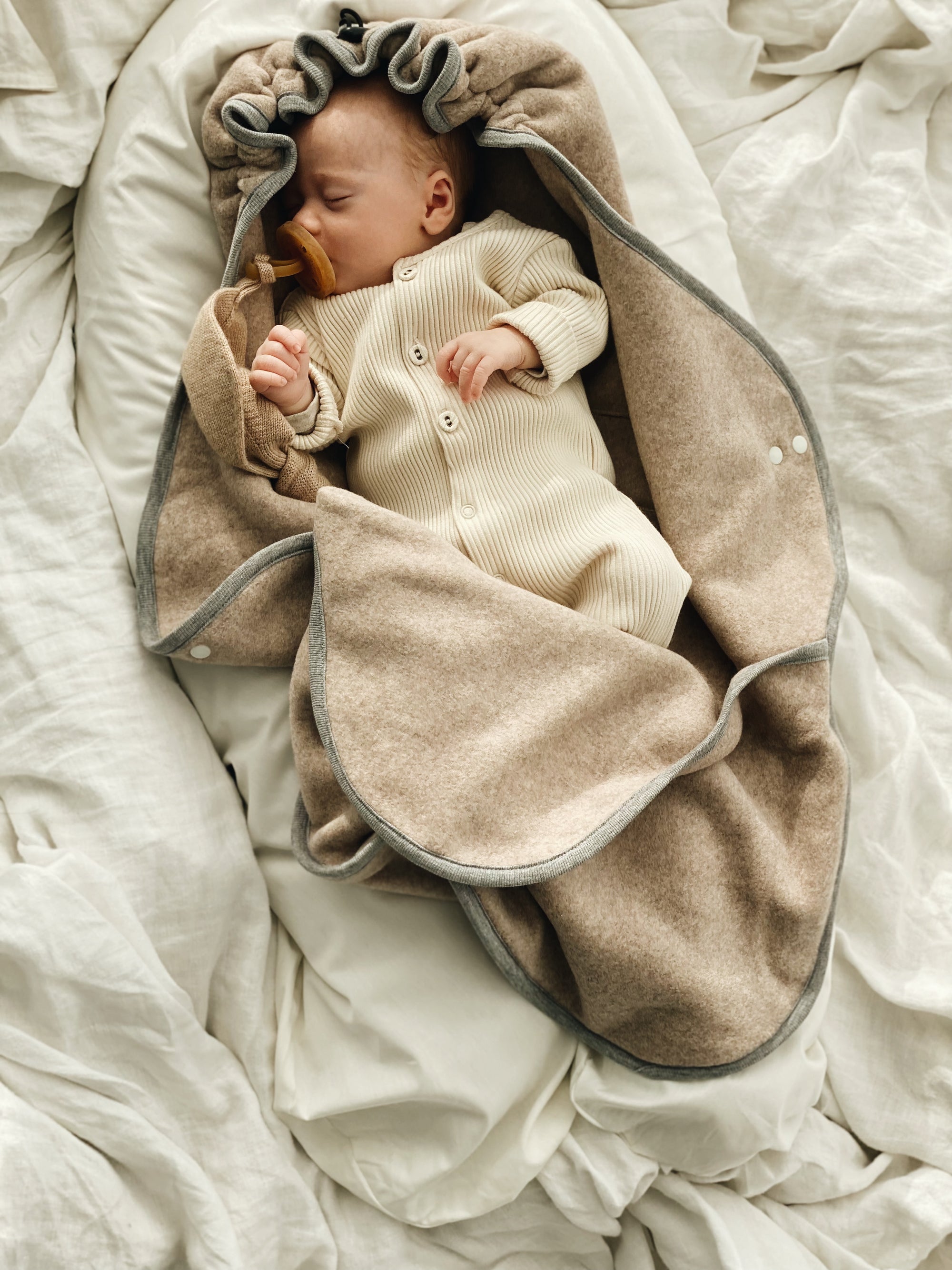 CAR SEAT COVER - grey