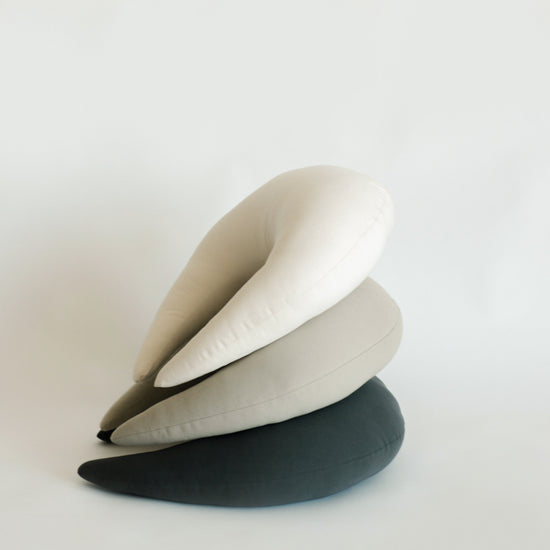 FEEDING &amp; SUPPORT PILLOW