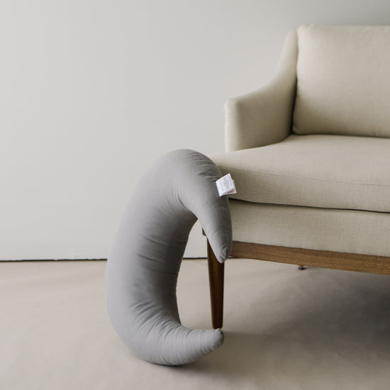 FEEDING &amp; SUPPORT PILLOW