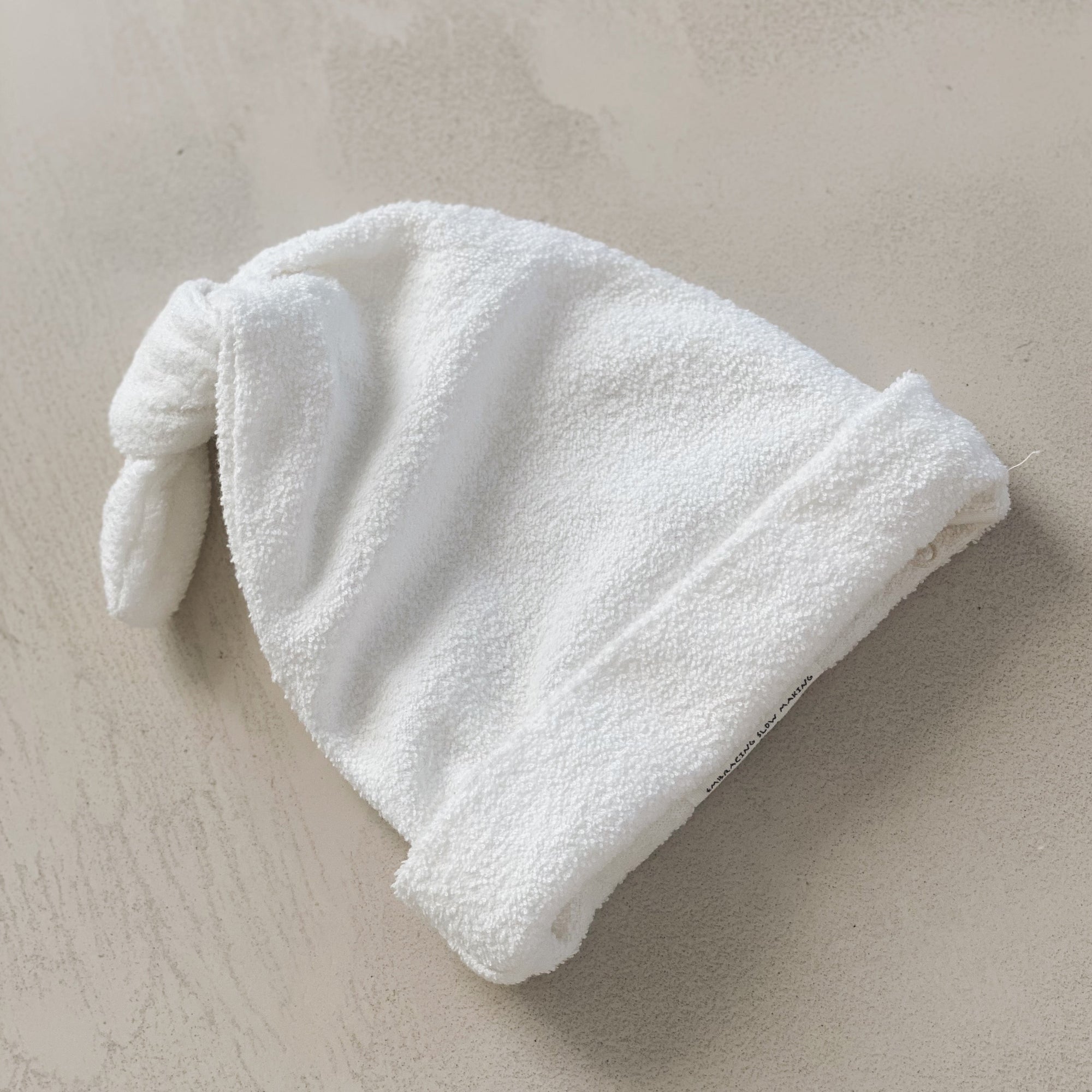 PLUSH BEANIE - baby