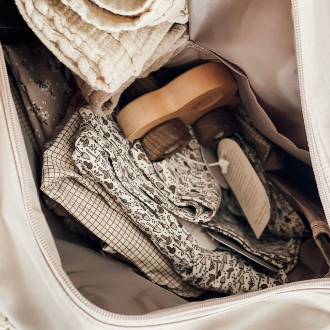 NURSING BAG - feather grey